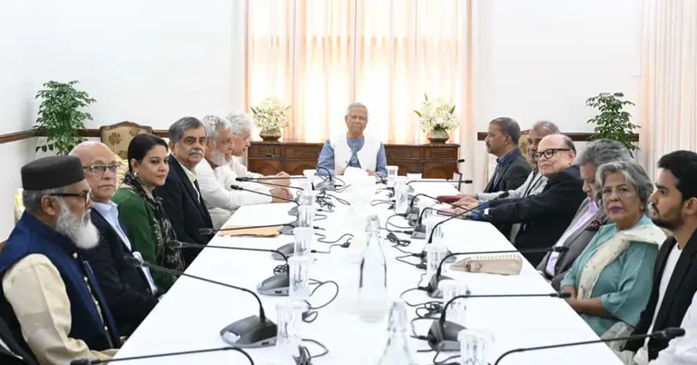 উপদেষ্টা পরিষদের বিশেষ বৈঠক